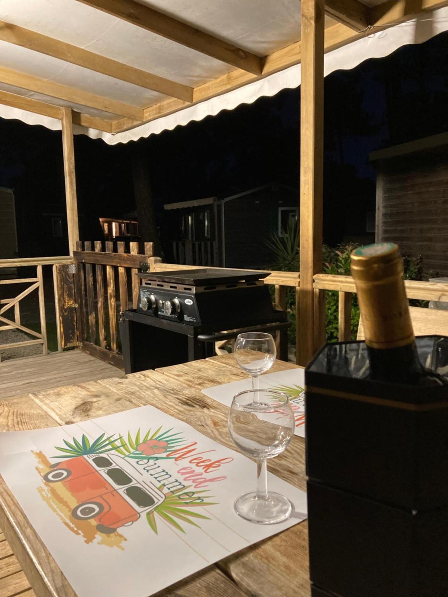 Mobil Home Happiness33 Dans Camping 5 Etoiles Acces Direct Plage Vendays Montalivet Exterior photo