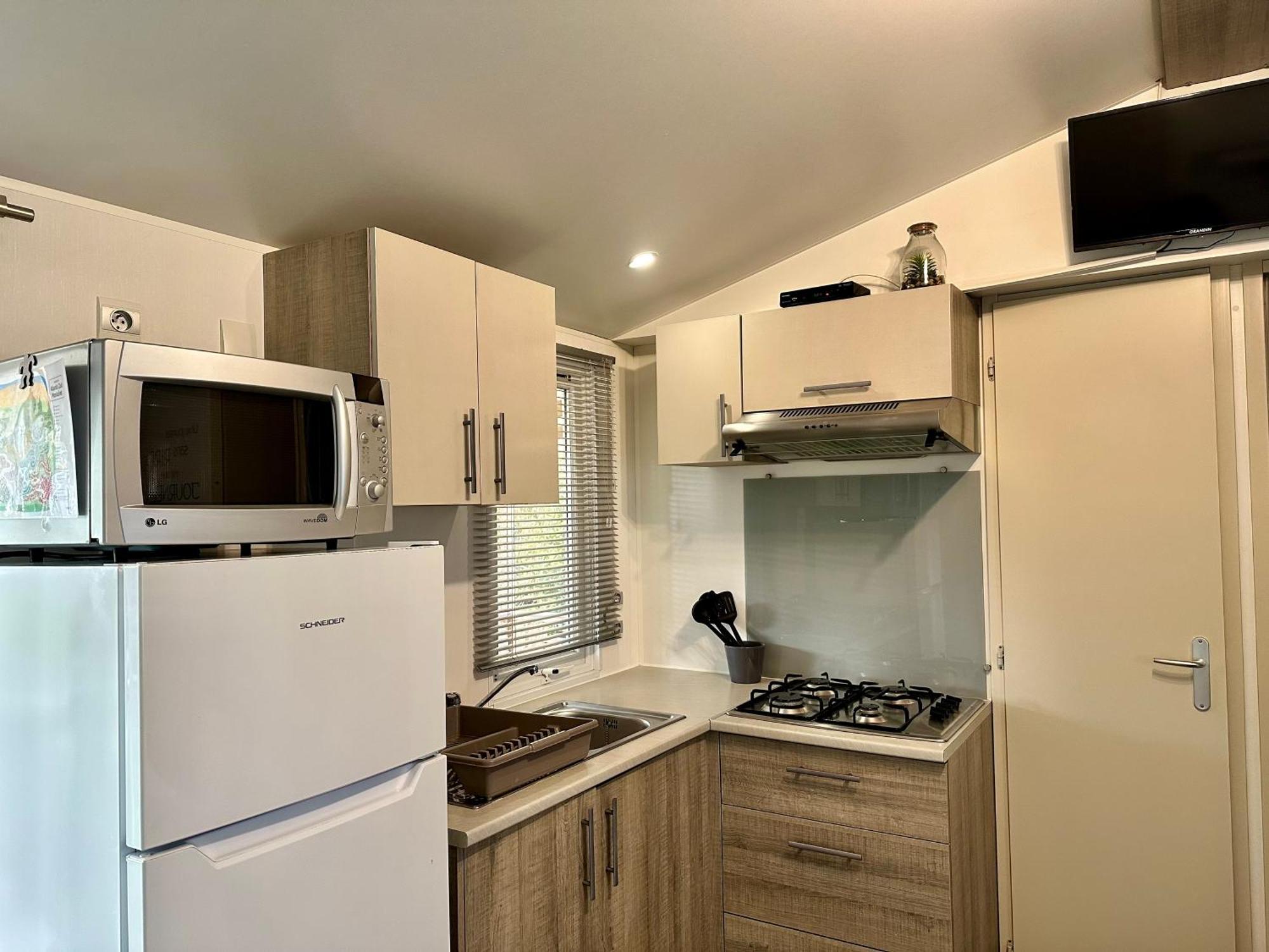Mobil Home Happiness33 Dans Camping 5 Etoiles Acces Direct Plage Vendays Montalivet Exterior photo